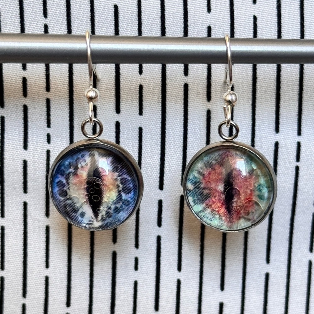 Colorful Multi-Colour Mythical Creatire Cat Eye Design Silver Earrings